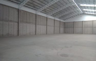 Galpón Arriendo de 1286 m2   Vespucio Norte / Lo Echevers