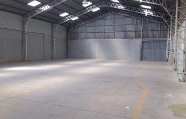 Galpón Industrial De 380m2 En 900m2   San Ignacio / Ruta 5