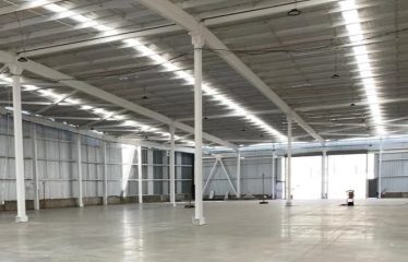 Bodega arriendo de 2.240 m2 en Cañaveral  / Ruta 5 / Buenaventura