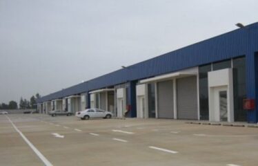 Bodega Arriendo de 390m2  Buenaventura / Los Libertadores