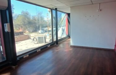 Galpón Industrial 1.800m2 En 2.400m2  Av Marathon / Av Quilin