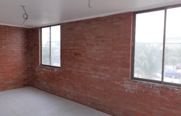 Galpón Industrial 500m2 en 1.000m2 La Montaña/ Ruta 5