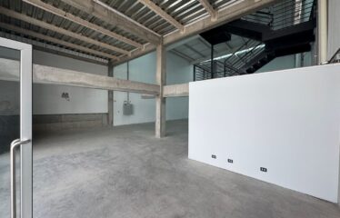 Bodega Arriendo desde 320m2 con oficinas  Nororiente / Ruta 5