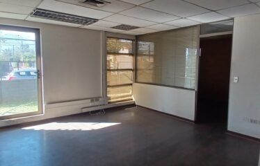 Galpón Industrial 1.800m2 En 2.400m2  Av Marathon / Av Quilin